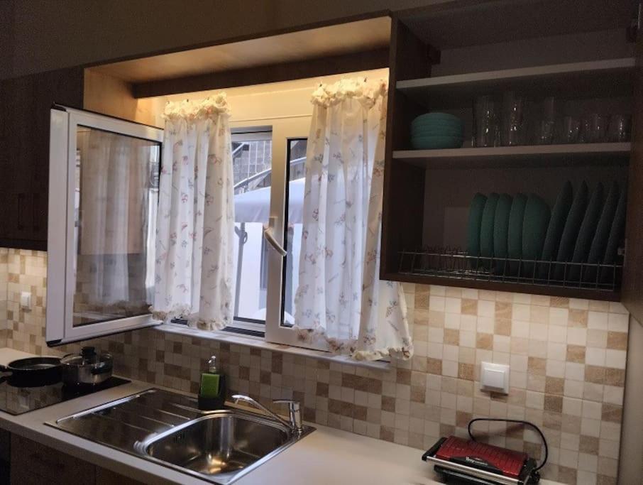 פיליאטרה Δ5-Τα Διαμερίσματα Του Δασκάλου מראה חיצוני תמונה